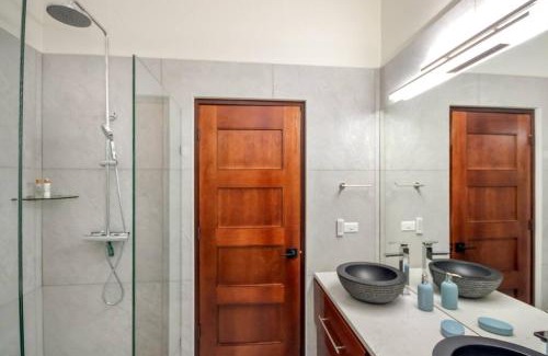 Pelican Key Villa | Puerta Al-Mar Villa