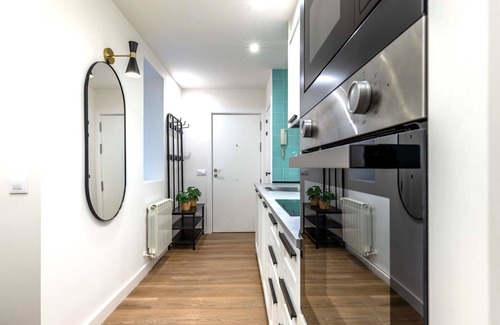 Prosperidad Apartment | Puerta de America VI apartment in Madrid