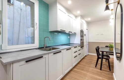 Prosperidad Apartment | Puerta de America VI apartment in Madrid