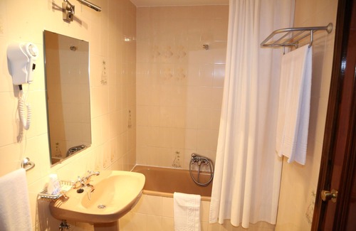 Orgiva Hotel | Puerta Nazarí