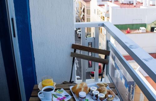 Playa San Juan Apartment | PUESTA DE SOL RENTALS 3BJ