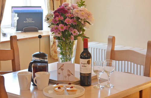 Buckton Cottage | Puffin Cottage is a beautifully converted hay barn.