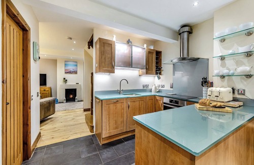 Bamburgh Cottage | Puffin Cottage - UK42131