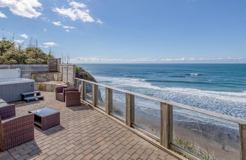 Nelscott House | Puffin Place - Olivia Beach