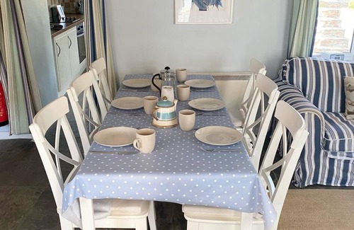 Rock Cottage | Puffins Cottage, Rock is very close to the beach, parking for 3 cars and garden.
