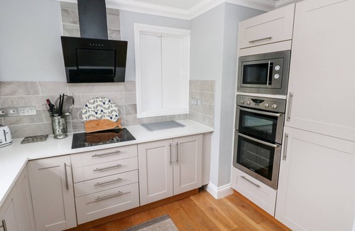 Tenby Cottage | PUFFINS, pet friendly, country holiday cottage, with pool in Tenby