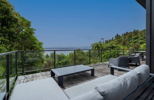 Pukawa House | Pukawa Bach Lake Taupo