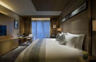 Shunde Hotel | Pullman Foshan Shunde-Canton Fair Shuttle Bus at Extra RMB100 per Person Daily