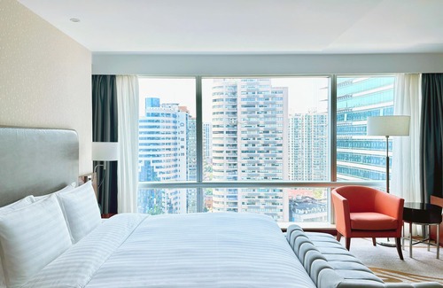 Dapuqiao Hotel | Pullman Shanghai Central-in XinTianDi & Yu Garden Area