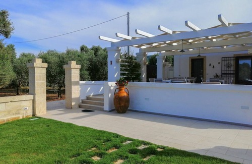 Ostuni Villa | Pumo Bianco - Three Bedroom Villa, Sleeps 6