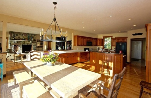 Spruce Head House | Pumpkin Point, Ocean Views, Dock