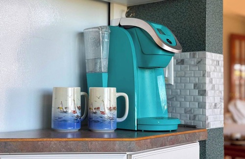 Dashwood Cottage | Pumpkin Spice & Lakeside Vibes: Blue Haven