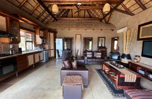 Bela-Bela Ski Chalet | Pumula Bush Chalet