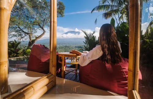 Selat Cabin | Punduk Villa - The Manta