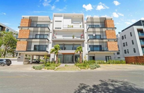 Punta Cana Apartment | Punta Cana Village, Modern PH 3bdr w/Pool & Gym
