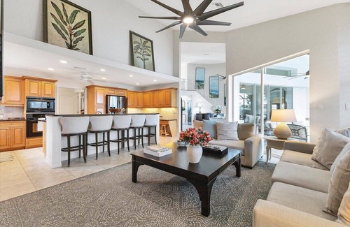 Punta Gorda House | Punta Gorda Isles 4-Bedroom Private Pool Home on Canal with Boat Dock