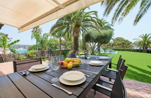 Lloret Town Center House | Punta marinera