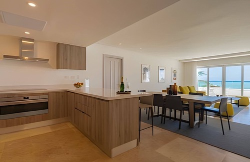 Cap Cana Marina Apartment | Punta Palmera Beach Front with private cold jacuzzI
