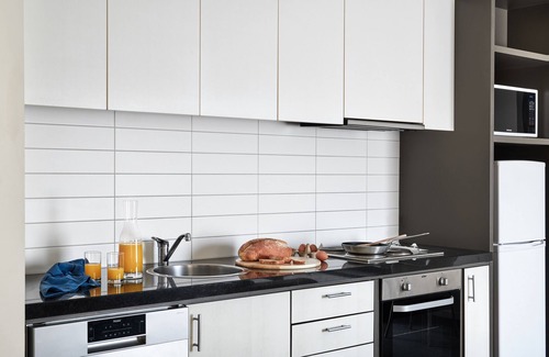 Essendon Apartment | Punthill Essendon