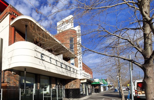 Essendon Apartment | Punthill Essendon