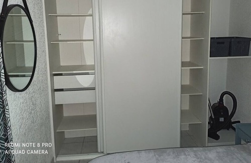 Hurigny Apartment | PURA VIDA WELCOME Cosy Apartment for 2 Macon