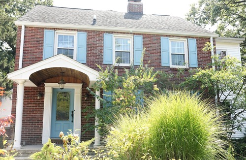 West Lafayette House | Purdue Bell Tower views, Central WL location, Walk 2 Purdue