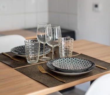 Annemasse Apartment | Pure Gold - Casa Vostra - CAUTION 800 EUR & ID requises - Annemasse Proche Chateau Rouge