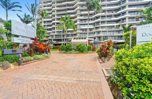 Tweed Heads Apartment | Pure Ocean Views Apartment 9 J The Rocks Currumbin Beach