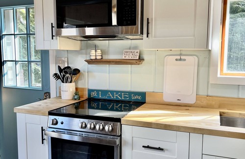 Pentwater Cottage | "Pure Pentwater" Cottage