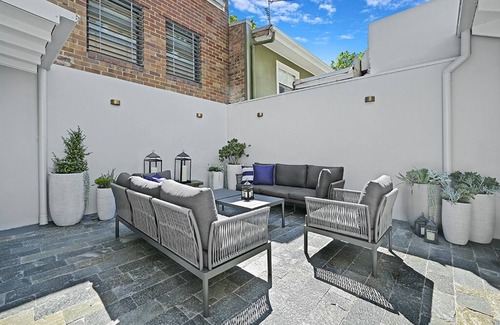 Surry Hills House | PURE PERFECTION- SUBLIME HAMPTON'S STYLE ABODE
