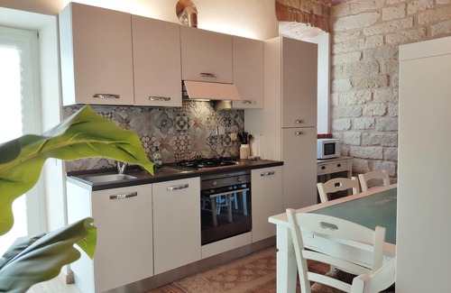 Ottiglio Apartment | Pure relaxation with saltwater pool, whirlpool, and massages, for adults only