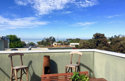 Inverloch House | PURE SHORES- Beach 300m, Sea Views, Wifi, Netflix.