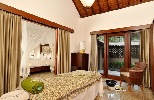 Mangsit Hotel | Puri Mas Spa Resort