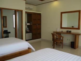 Labuan Bajo Hotel | Puri Sari Beach Hotel