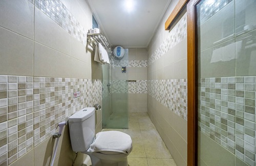 Batubelig Hotel | Puri Uma Ratu - Deluxe Room 03