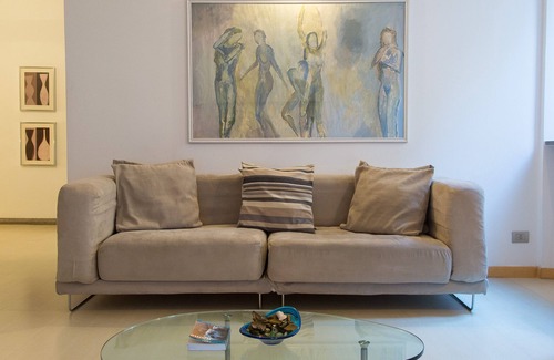 Rione XVI Ludovisi Apartment | Purificazione Hi-Tech Apartment