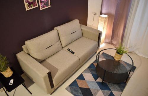 Koramangala Apartment | Purple wall kormangala 4th block