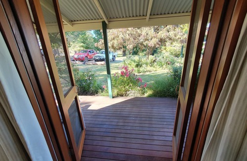 Walcha Cottage | Purveyors of clean country air and relaxation.;)