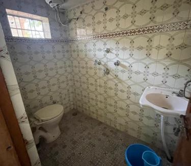 Lake Swaroop Sagar House | Pushpanand Guest House