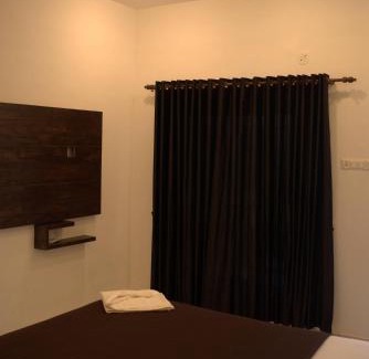 Varkala Resort | Puthooram Seaview Cliff Resort