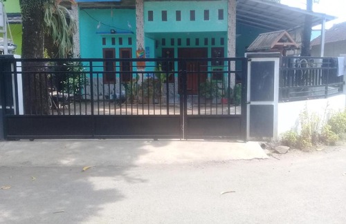 Ciwaru House | Putry risky