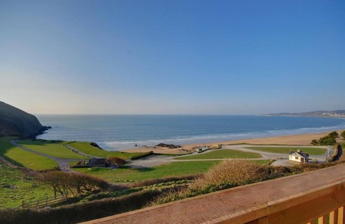 Putsborough House | Putsborough Cottage - Three Bedroom House, Sleeps 6