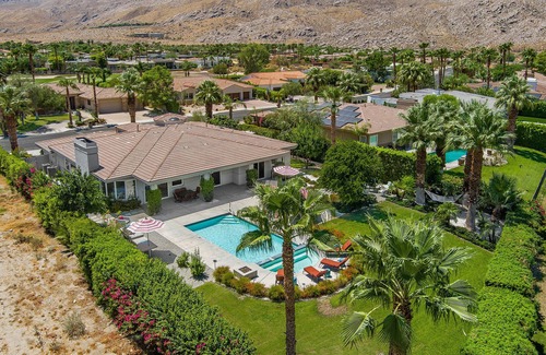 Palm Springs House | Putting Green, Saltwater Pool & Spa, 4 Fire Pits, Hammocks, Universal EV Charger