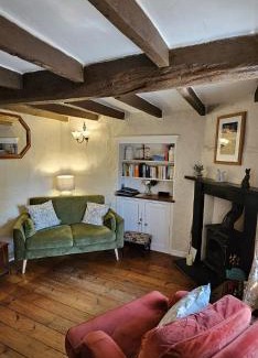 Spennithorne House | Puzzle Cottage, Quirky Dales Cottage for 2