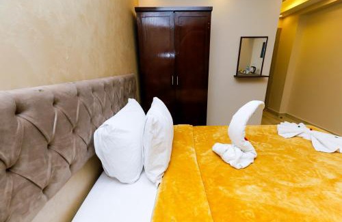 Giza Bed & Breakfast | PYRAMIDS guest house