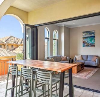 Dawesville House | Pyramids Hideaway with Pool - Walk to Beach and The Cut Golf Course