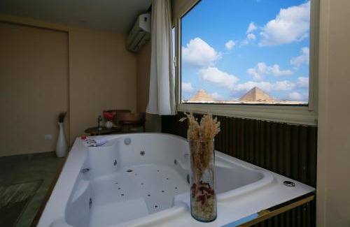 Kafrat al Jabal Hotel | pyramids palace view