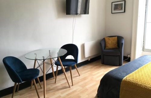 Capvern Apartment | PYRENE HOLIDAYS- Location studio - voyage et cure thermale Capvern les Bains