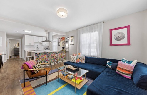 Charlotte House | QC Quarters Quadplex – Where Style, Privacy & Mild Bragging Rights Meet