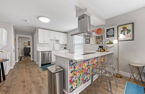 Charlotte House | QC Quarters Quadplex – Where Style, Privacy & Mild Bragging Rights Meet